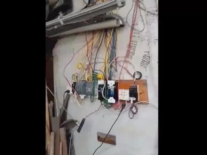 私拆電表竊電4萬多度，榕城一男子被刑拘